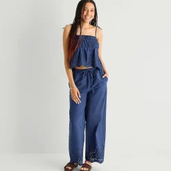 Forever 21 Womens Juniors Straight Mid Rise Pull-On Pant