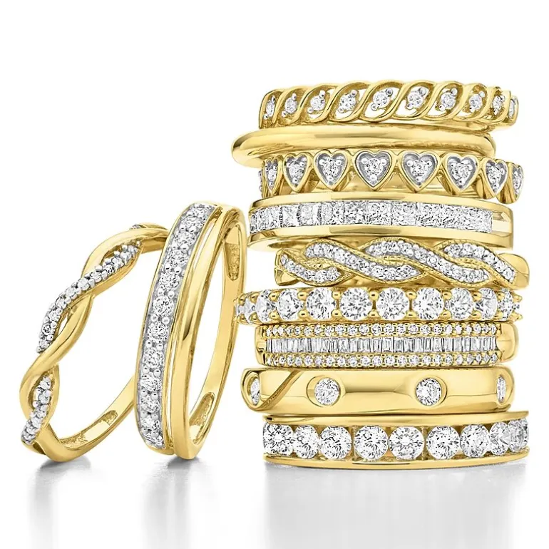 (F / Si2) Womens 1/2 CT. T.W. Lab Grown White Diamond 10K Gold Anniversary Band