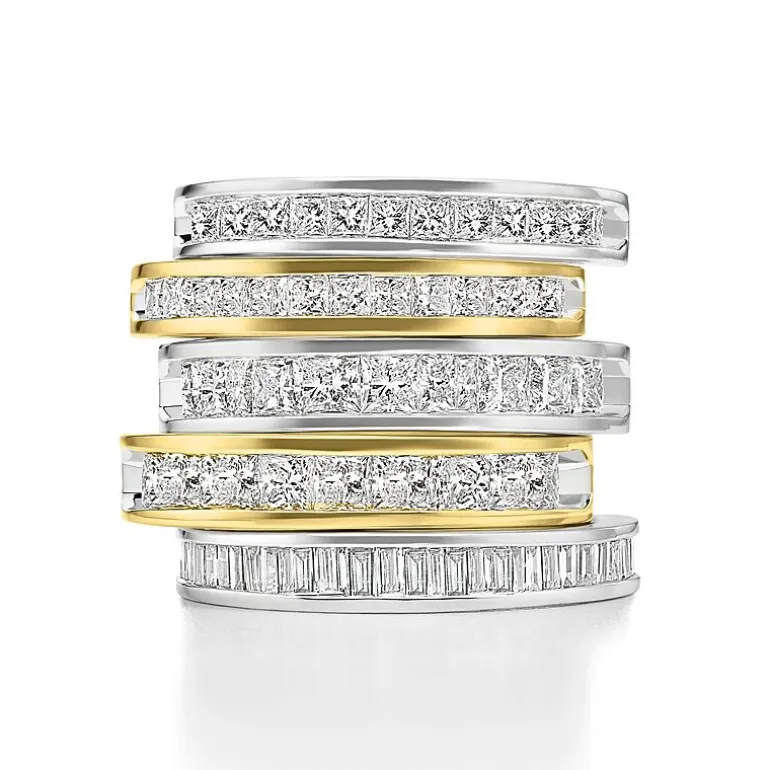 (F / Si2) Womens 1 CT. T.W. Lab Grown White Diamond 10K Gold Anniversary Band