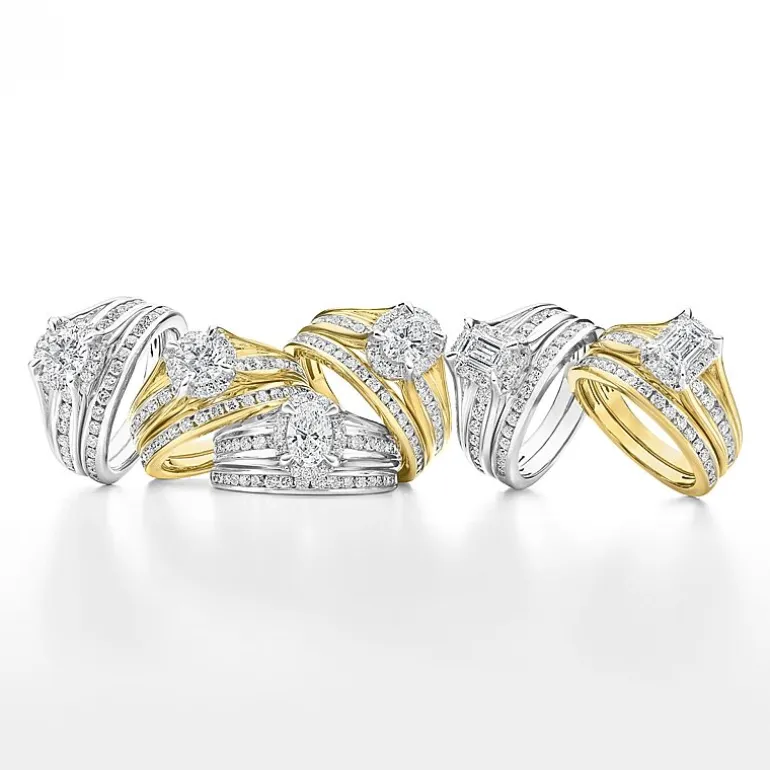 (F / VS2) Womens 1 1/2 CT. T.W. Lab Grown White Diamond 10K or 14K Gold Round Side Stone Bridal Set