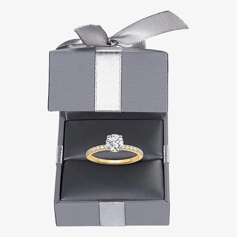 (G-H / Si1-Si2) Womens 1 CT. T.W. Lab Grown White Diamond 10K Gold Round Side Stone Engagement Ring