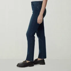 Gloria Vanderbilt Amanda Womens High Rise Stretch Fabric Tapered Leg Jean