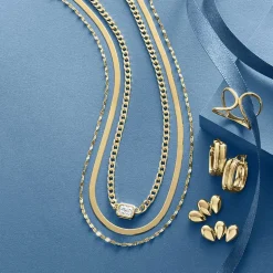 Gold Addiction Womens 10K Gold 18 Inch Chain Necklace