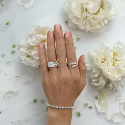 (G / Si1-Si2) Womens 5MM 1 1/2 CT. T.W. Lab Grown White Diamond 10K Gold Anniversary Wedding Band