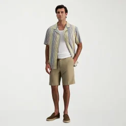 Haggar Cool 18 Pro Mens 9 1/2" Stretch Fabric Moisture Wicking Quick Dry Chino Short