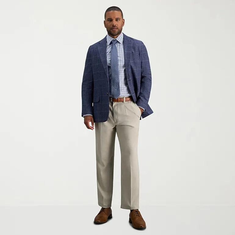 Haggar Cool Right Performance Flex Mens Classic Fit Pleated Pant