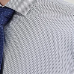 Haggar Mens Classic Fit Wrinkle Free Long Sleeve Dress Shirt