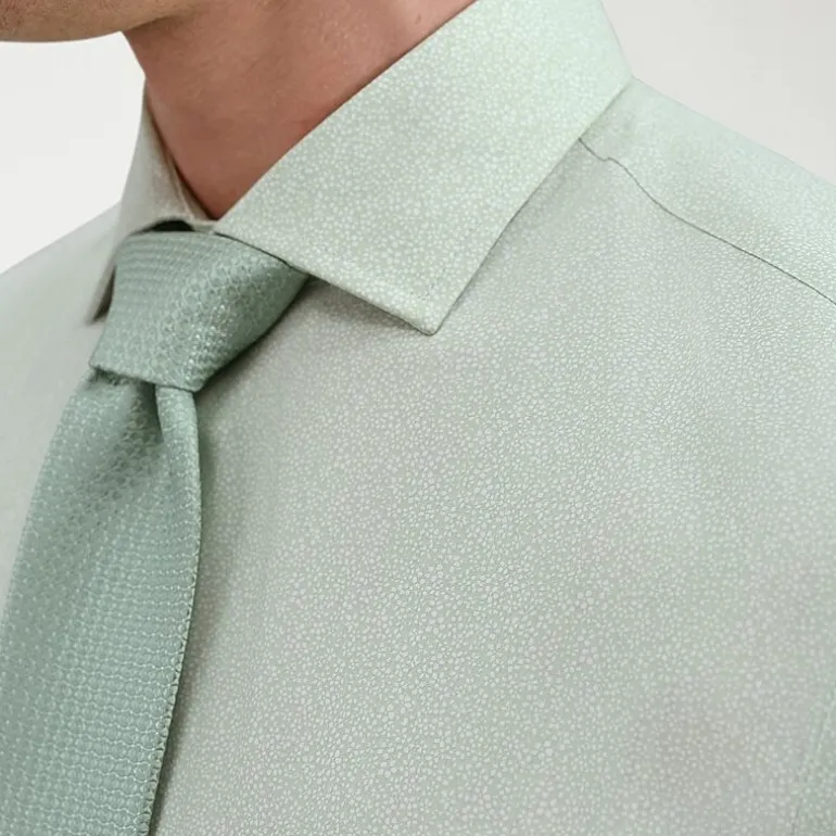 Haggar Mens Slim Fit Wrinkle Free Long Sleeve Dress Shirt