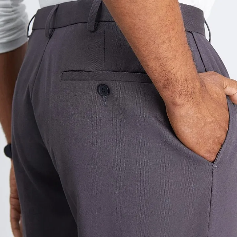 Haggar Premium No Iron Khaki Mens Classic Fit Pleated Pant