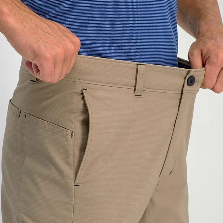 Haggar The Active Series Free Trek Urban Mens Stretch Fabric Straight Fit Cargo Pant