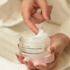 Hanskin Hyaluron Moisture Cream