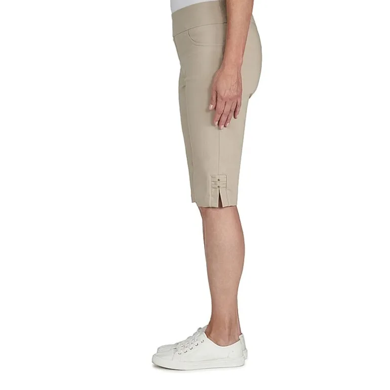 Hearts Of Palm Womens Petite Straight Mid Rise Skimmer Pant