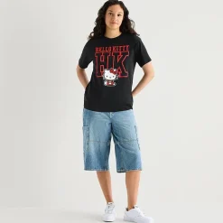 Hello Kitty Boyfriend Tee Womens Juniors Crew Neck Short Sleeve Loose Fit Hello Kitty Graphic T-Shirt