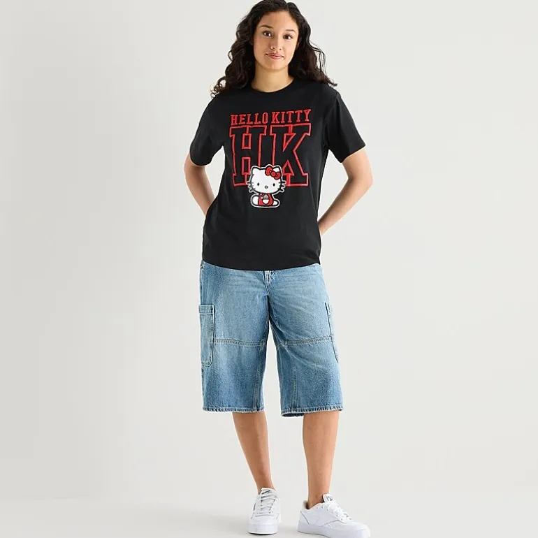 Hello Kitty Boyfriend Tee Womens Juniors Crew Neck Short Sleeve Loose Fit Hello Kitty Graphic T-Shirt
