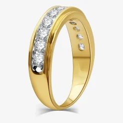 (H-I / I1) 1 CT. T.W. Lab Grown White Diamond 10K Gold Wedding Band