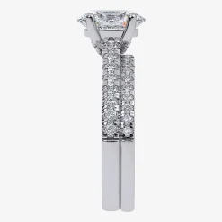 (H-I / Si2-I1) Womens 1 1/2 CT. T.W. Lab Grown White Diamond 10K or 14K Gold Oval Side Stone Bridal Set