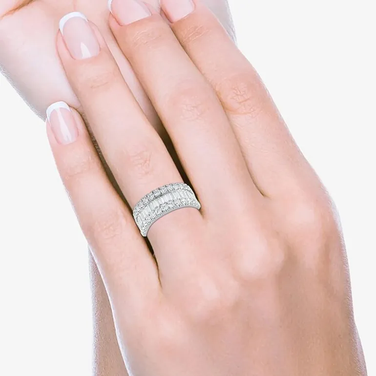 (H-I / Si2) Womens 2 CT. T.W. Lab Grown White Diamond 10K Gold Anniversary Engagement Ring