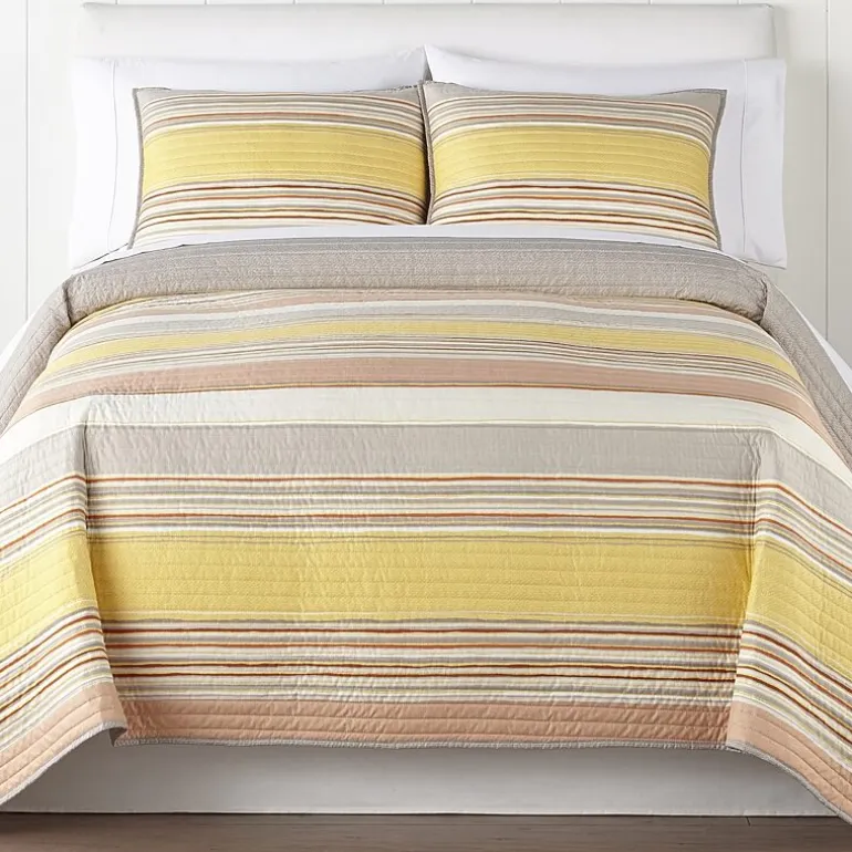 Home Expressions Reagan Stripe Quilt
