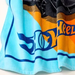 Hot Wheels Coast 2 Coast Beach Towel