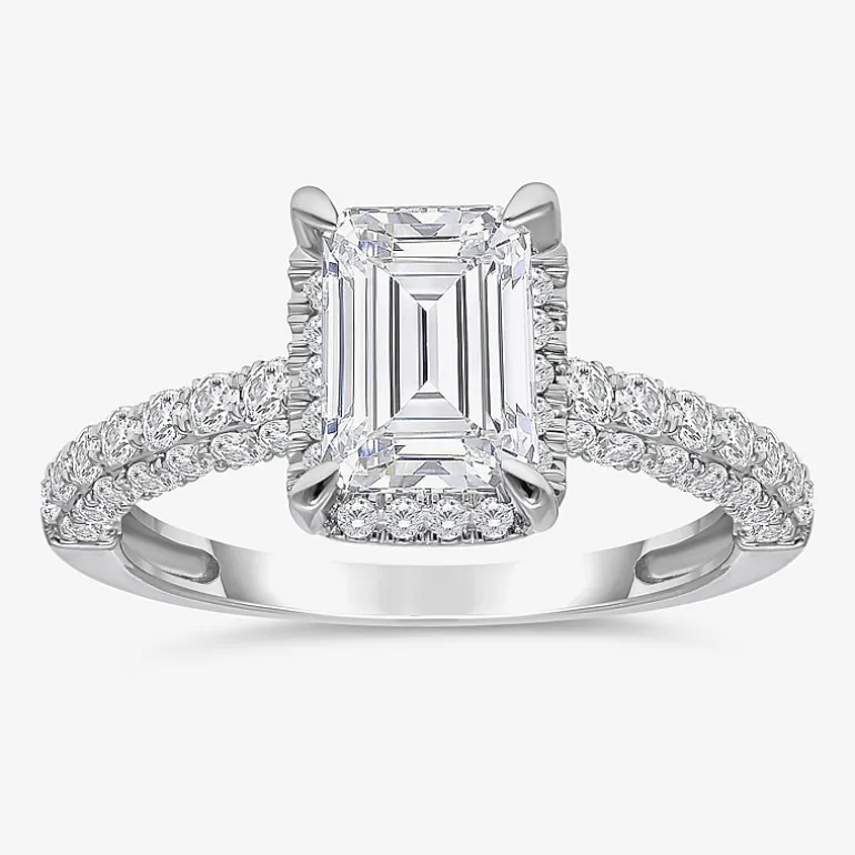 (I / I1) Womens 3 CT. T.W. Lab Grown White Diamond 10K Gold Side Stone Halo Engagement Ring