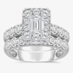 (I / I1) Womens 4 CT. T.W. Lab Grown White Diamond 10K Gold Side Stone Halo Bridal Set