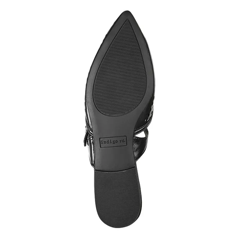 Indigo Rd. Womens Pointed Closed Toe Mules