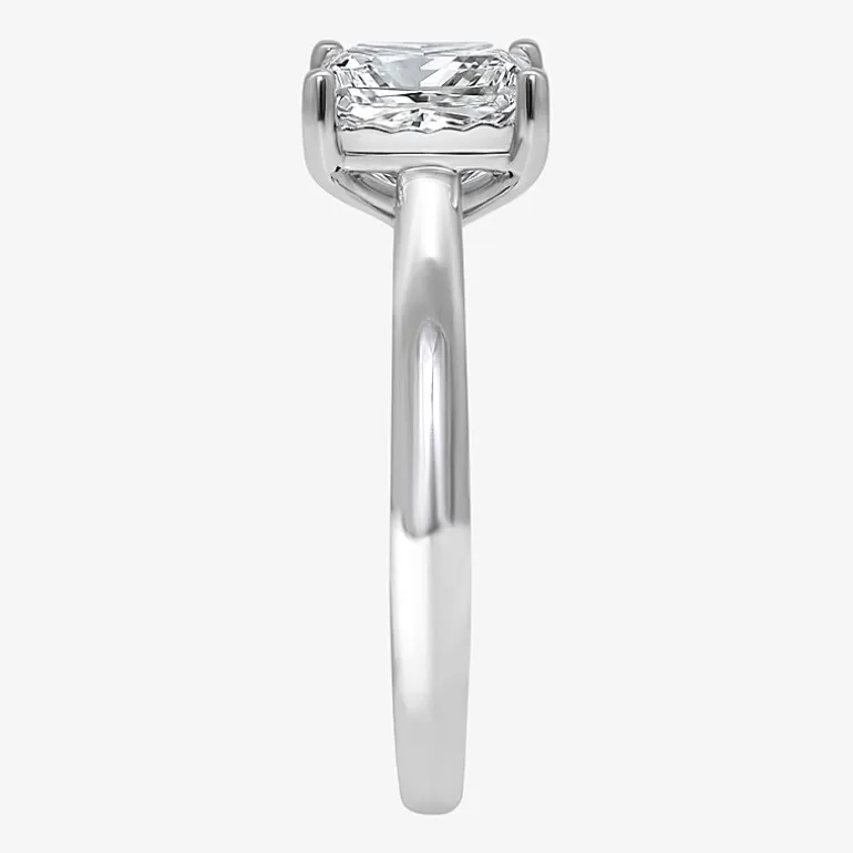 (I / Si2) Womens 2 CT. Lab Grown White Diamond Solitaire Engagement Ring