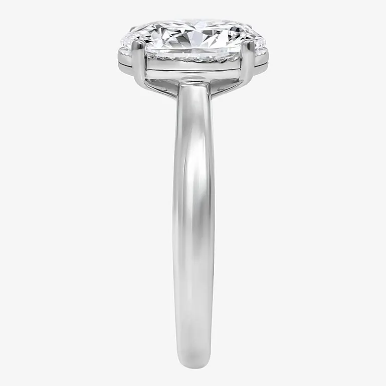 (I / Si2) Womens 2 CT. Lab Grown White Diamond Oval Solitaire Side Stone Engagement Ring