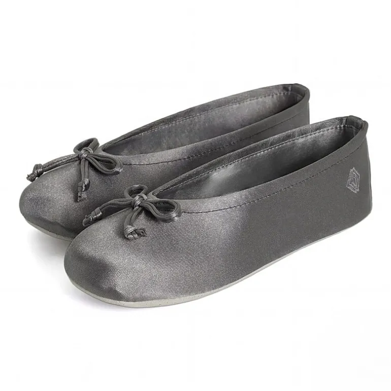 Isotoner Satin Womens Ballerina Slippers