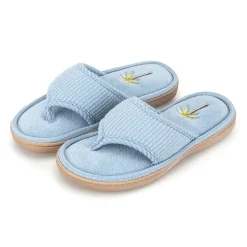 Isotoner Womens Slip-On Slippers