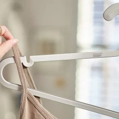 Joseph Joseph  Orderly Anti-Tangle 20-pc. Hangers