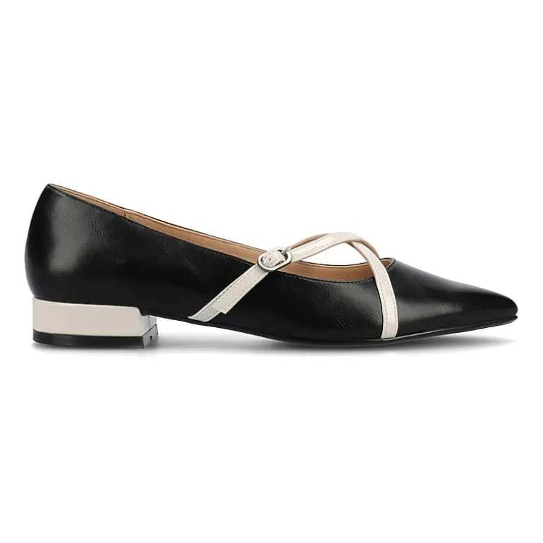 Journee Collection Camby Womens Pointed Closed Toe Ballet Flats