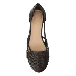 Journee Collection Ekko Womens Round Closed Toe Slip-On Shoe
