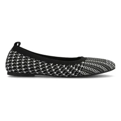 Journee Collection Maryann Womens Round Closed Toe Ballet Flats