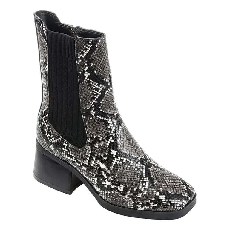 Journee Collection Womens Desree Stacked Heel Booties