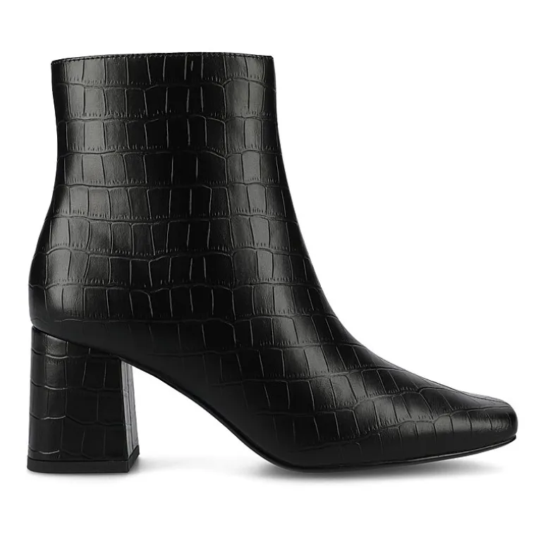 Journee Collection Womens Haylinn Block Heel Booties