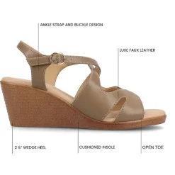 Journee Collection Womens Kedzieii Wedge Sandals