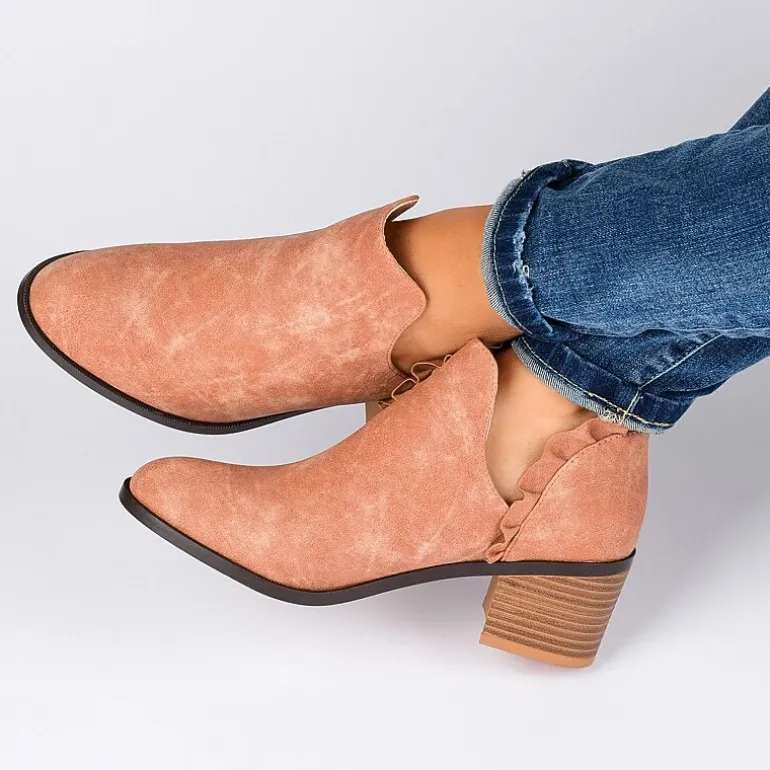 Journee Collection Womens Lennie Booties Stacked Heel Slip-on