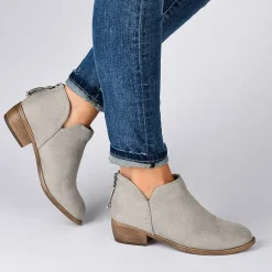 Journee Collection Womens Livvy Block Heel Booties