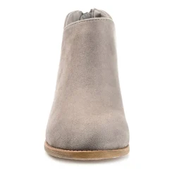 Journee Collection Womens Livvy Block Heel Booties