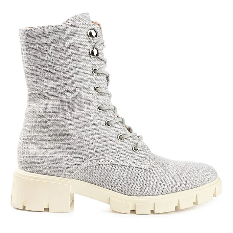 Journee Collection Womens Madelynn Block Heel Booties