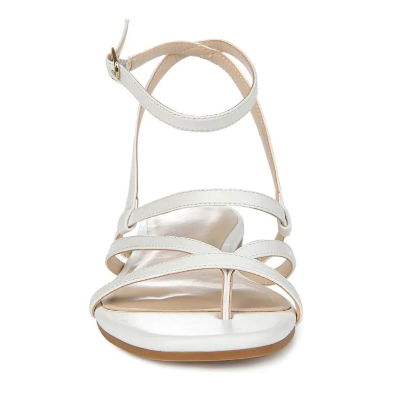 Journee Collection Womens Serissa Flat Sandals
