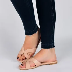 Journee Collection Womens Taleesa Flat Sandals