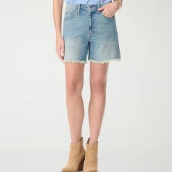 JS Jessica Simpson Womens 5 1/2" High Rise Bermuda Short