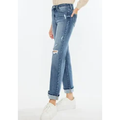 KanCan Women's Essentials Mid Rise True Straight Leg Jeans Carrie