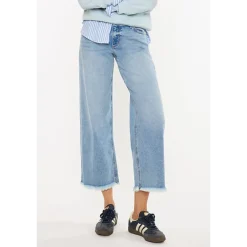 KanCan Women's Essentials Mid Rise Crop Wide Jeans Mal