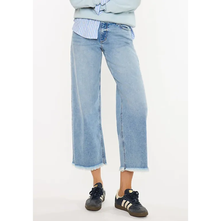 KanCan Women's Essentials Mid Rise Crop Wide Jeans Mal