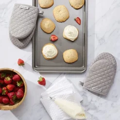 KitchenAid Asteroid 2-pc. Mini Oven Mitt Set