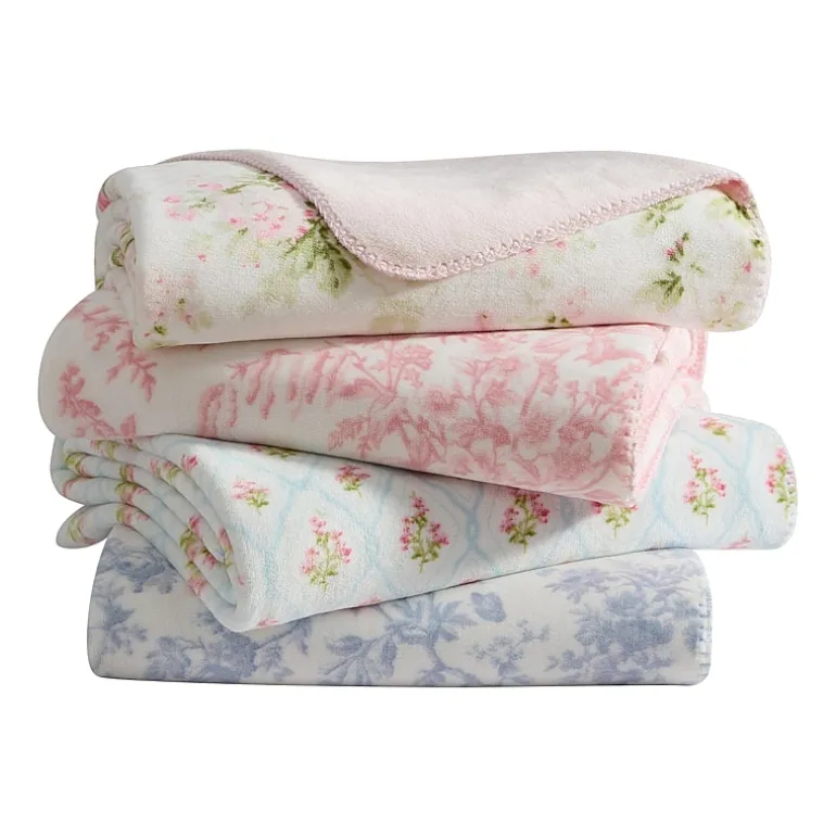 Laura Ashley Ashfield Washable Throw