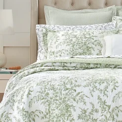 Laura Ashley Bedford Quilt Set